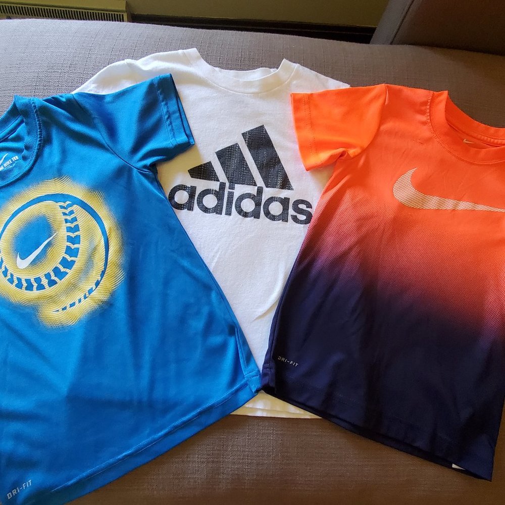 Nike & Adidas Boys Size 5 T-Shirts